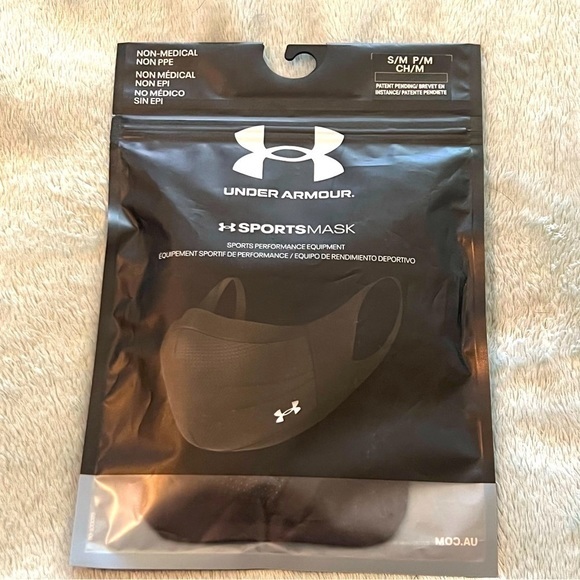 Under Armour Other - 𝅺UNDER Armour Child’s Athletic Mask